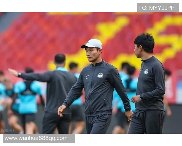 沙勒罗瓦迎战科特赖克争夺联赛关键三分的激烈对决